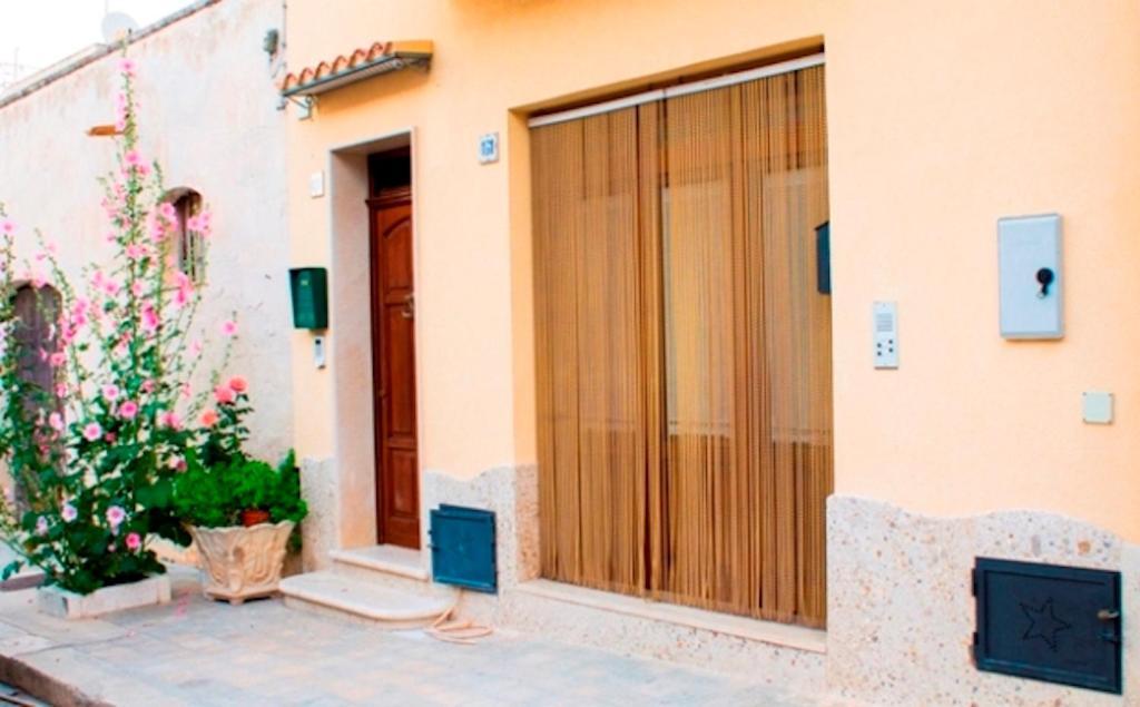 Case Vacanza Cristina Site In Antico Baglio E In Via Abruzzi N 161 Сан-Вито-Ло-Капо Экстерьер фото