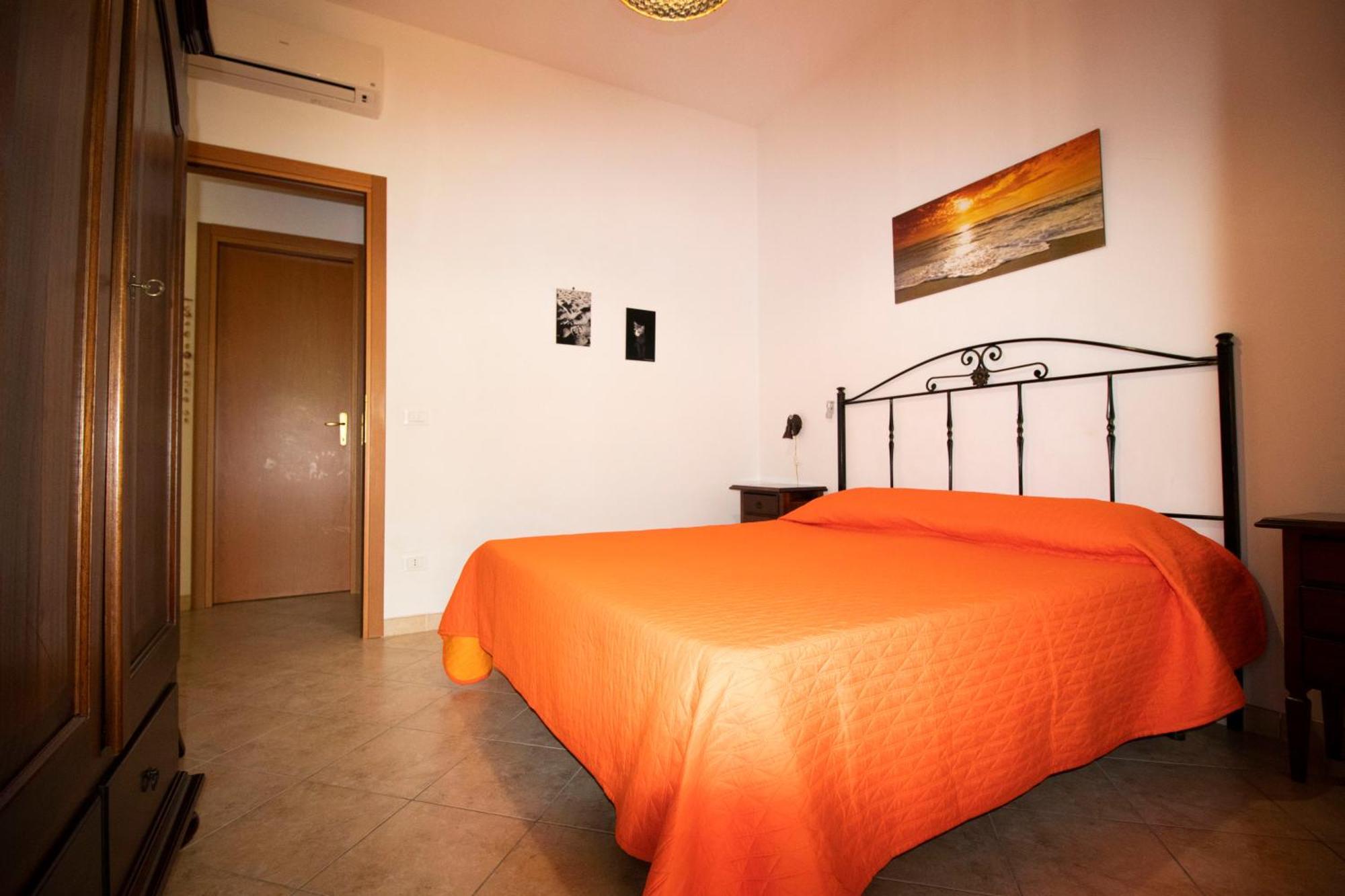 Case Vacanza Cristina Site In Antico Baglio E In Via Abruzzi N 161 Сан-Вито-Ло-Капо Экстерьер фото